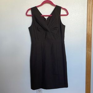 Brown sleeveless dress. Size 4P